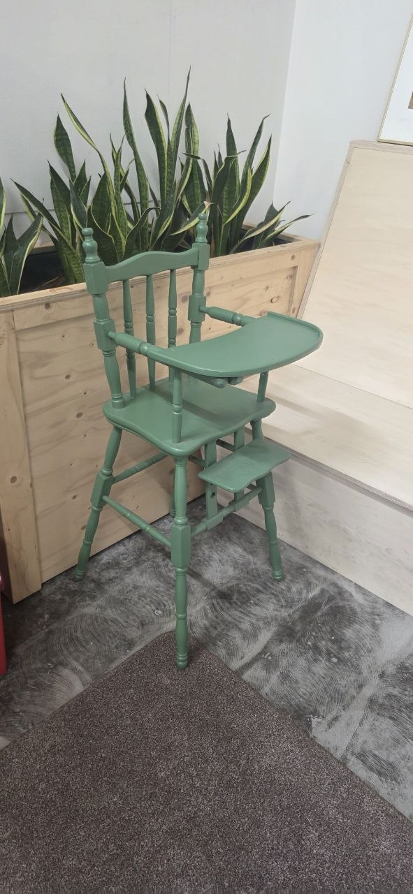 Tiny Ruler, Green Seat