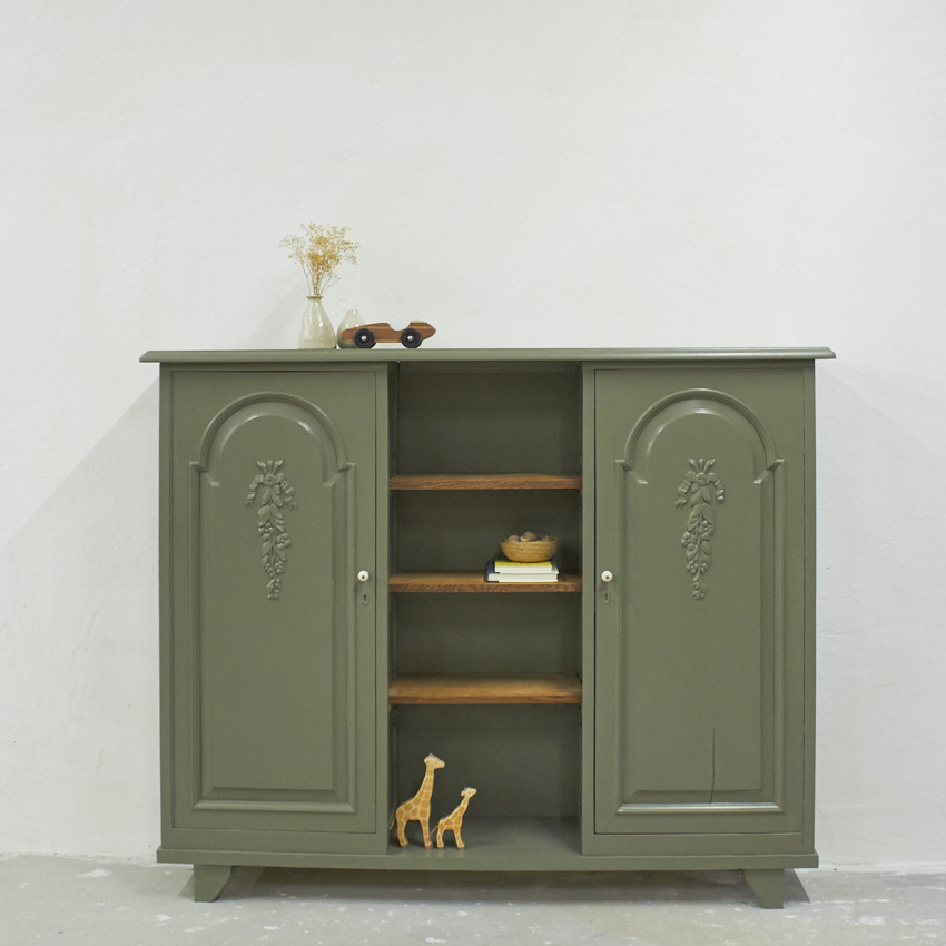 10692 vintage houten speelgoed kast by Firma Zoethout