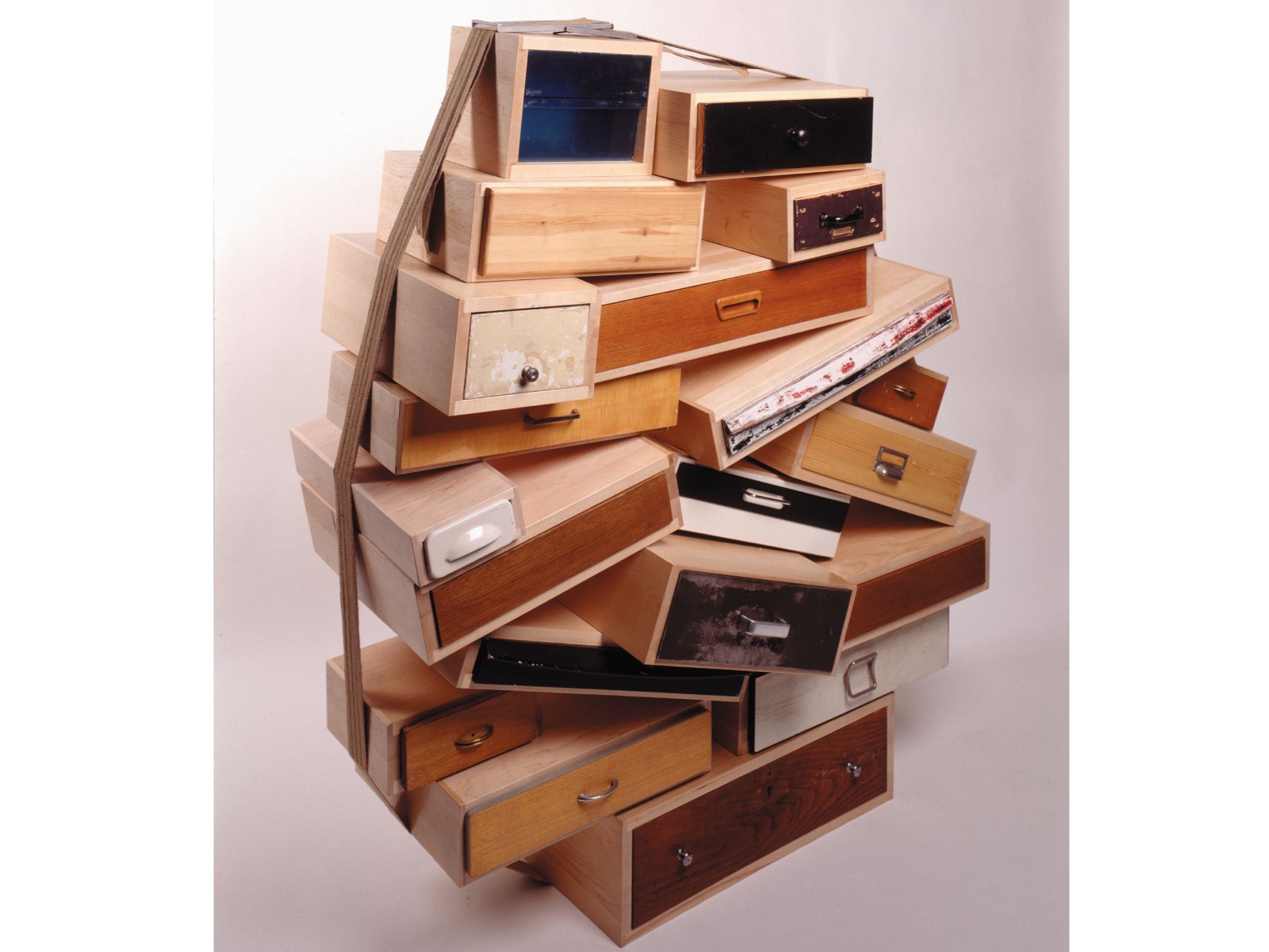 Chest of drawers by Tejo Remy